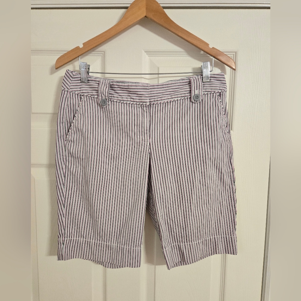 LOFT Striped Shorts White, Pink And Black Size 8